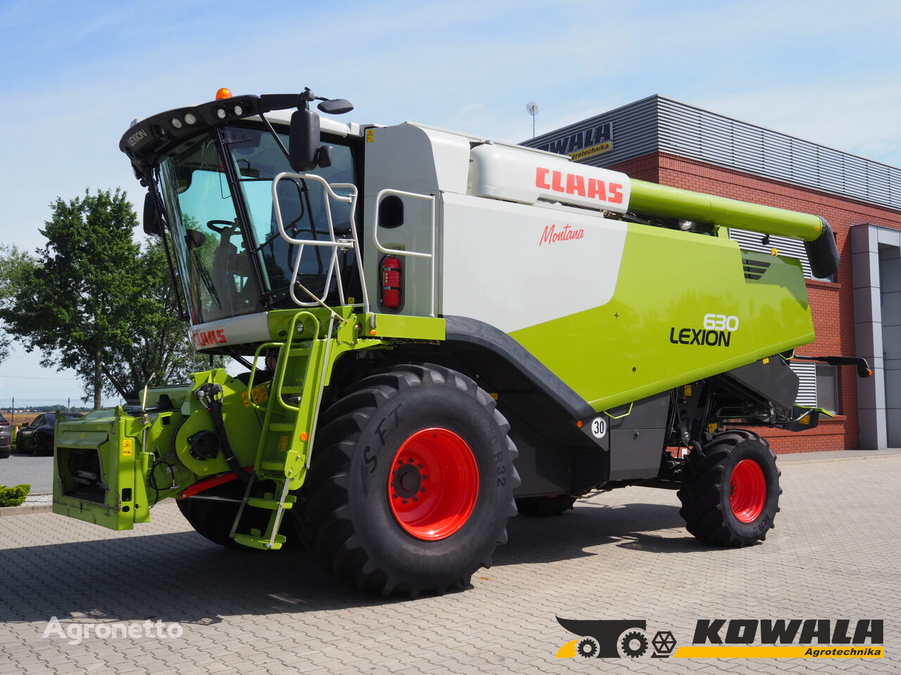 Claas Lexion 630 MONTANA 4WD + V680  graudu kombains