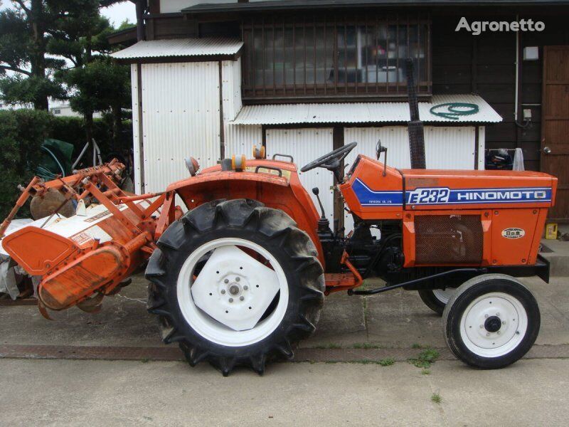 Hinomoto  E232 mini traktors