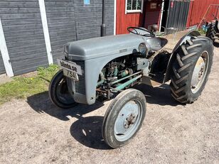 Massey Ferguson TEA 20 B mini traktors